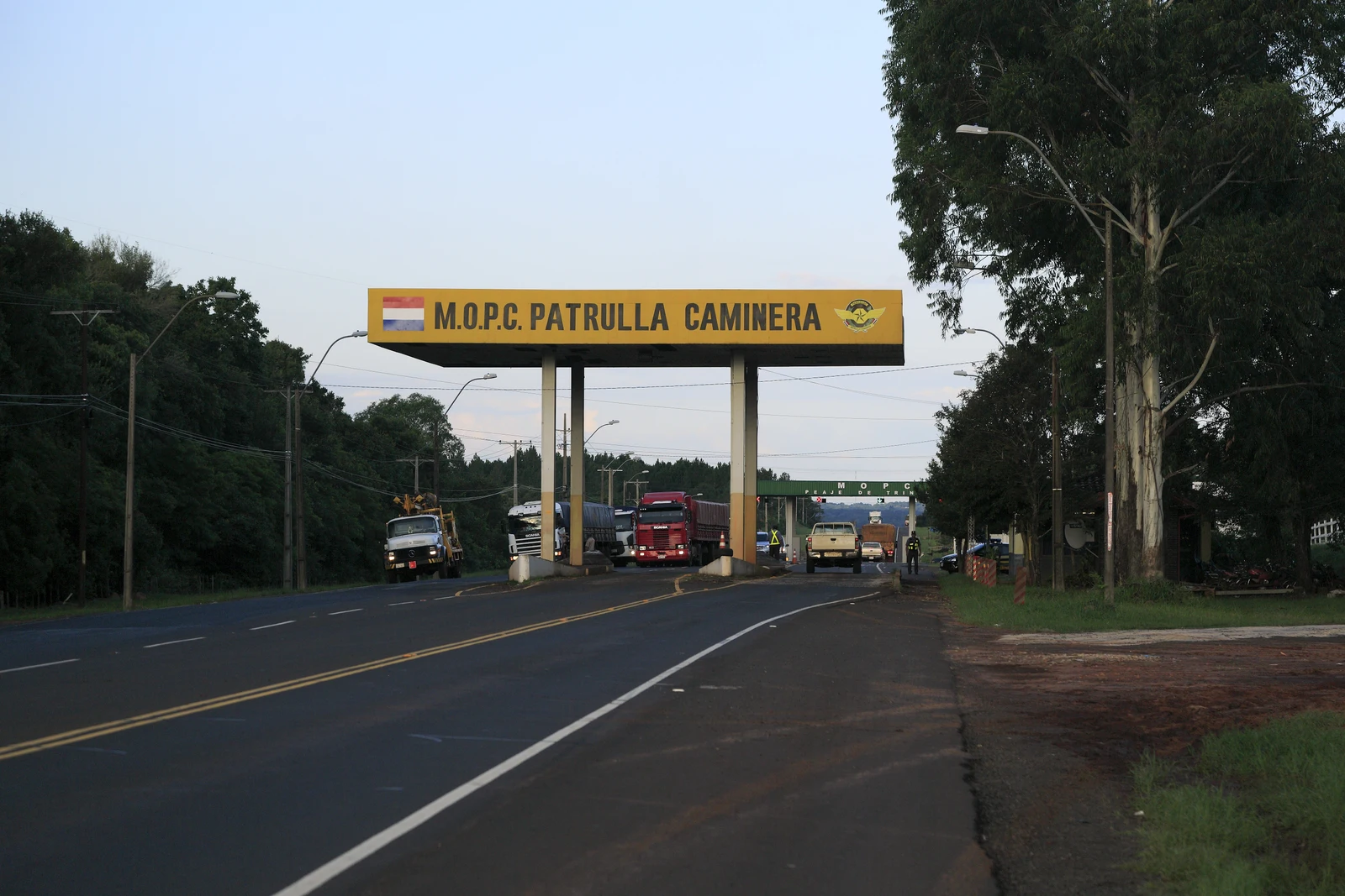 Driving in Paraguay: Cars, Licenses, and Road Rules