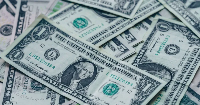 Moving Money from Nigeria to Paraguay: Naira, FX & USD