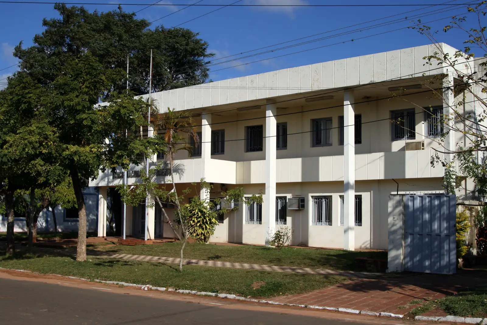 A Banco Nacional de Fomento branch in Paraguay, part of the everyday institutional machinery behind the country's tax collection