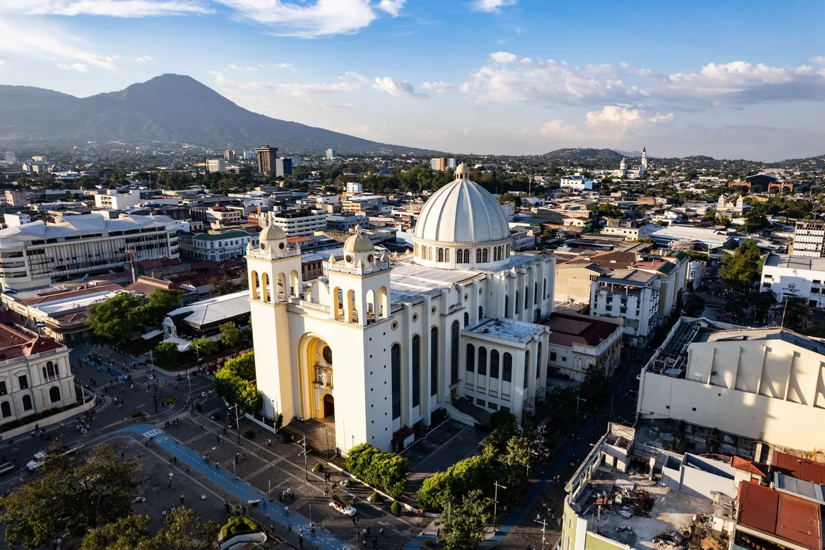 Paraguay vs El Salvador: Tax & Bitcoin Compared