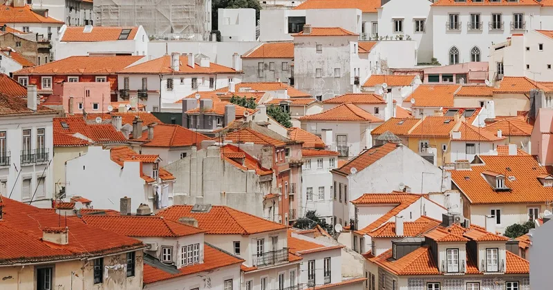Paraguay vs Portugal: Tax, Cost & Residency Compared