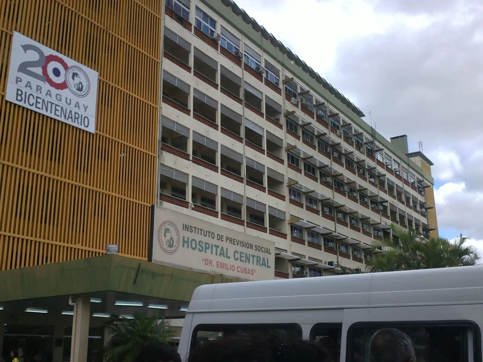 Instituto de Previsión Social building in Asunción, where an insured-person record serves as proof of income for employees