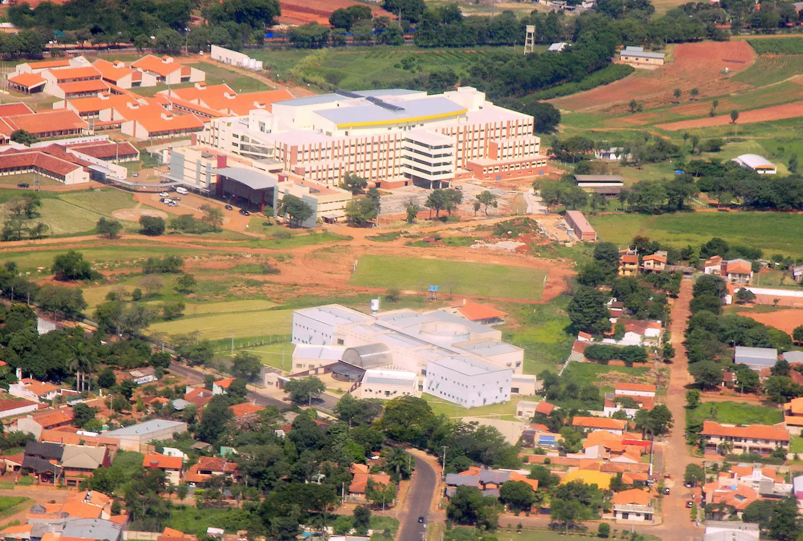 The Hospital de Clínicas campus near Asunción, part of Paraguay's healthcare network