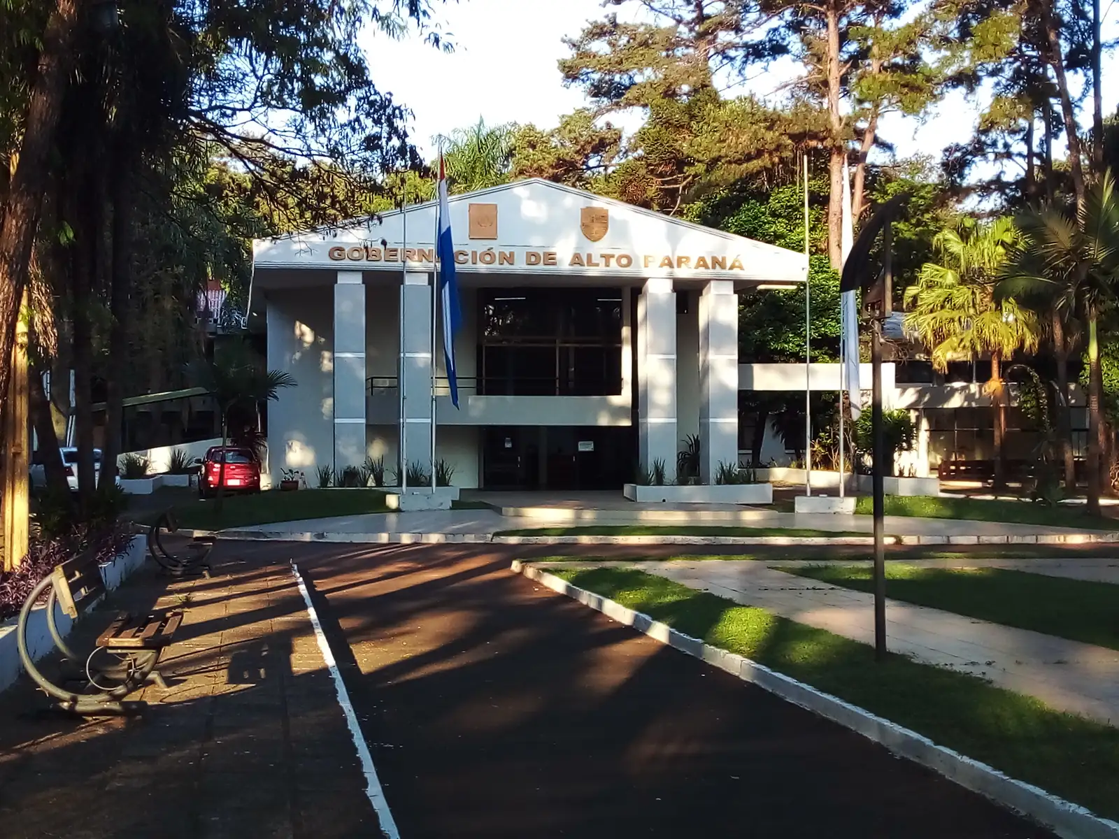 Paraguay Opens 1,250 Residency Slots in Ciudad del Este